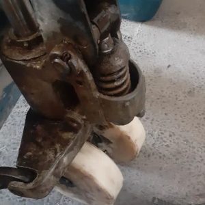 لوازم آب بند انواع جک پالت در نجف آباد